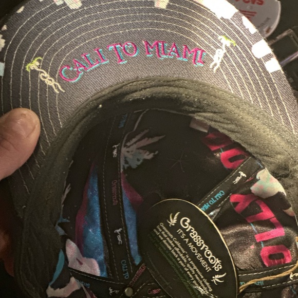 GrassRoots™️ Official Cali to Miami SnapBack StashHat - Picture 4 of 9